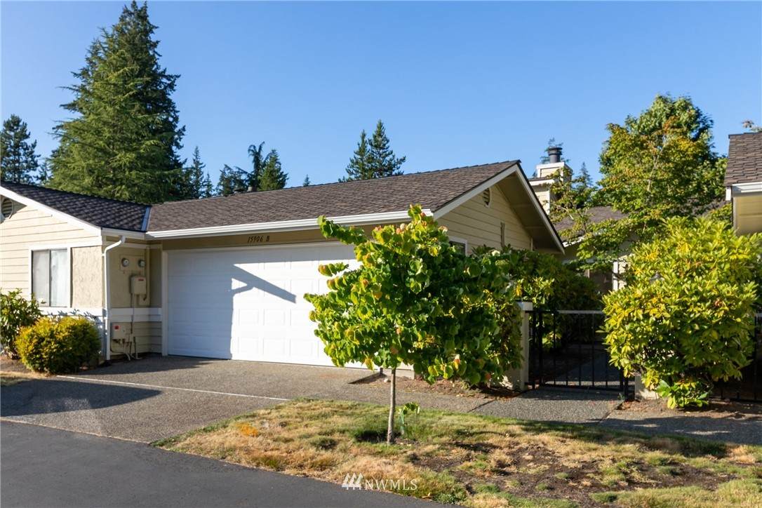 15906 Village Green Drive - Photo 1