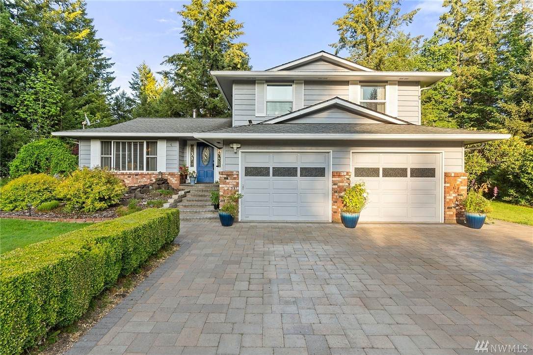 5910 95th Avenue - Photo 1
