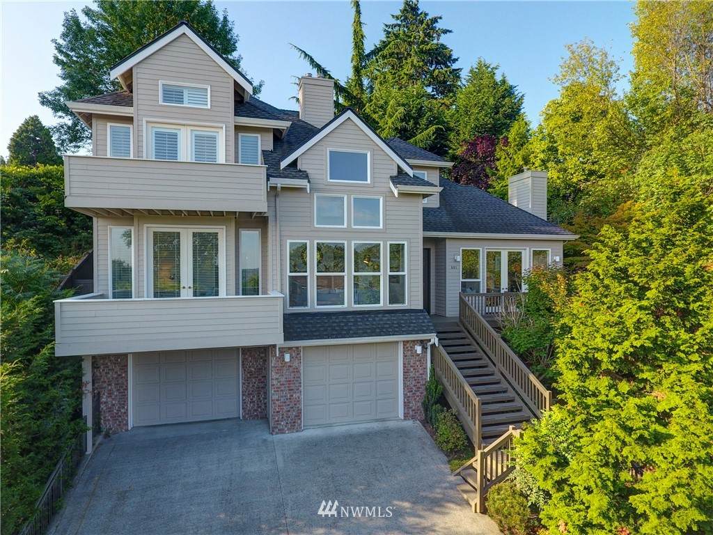 681 Etruria Street - Photo 1