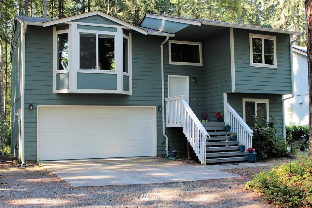 22709 Briarwood Court - Photo 1