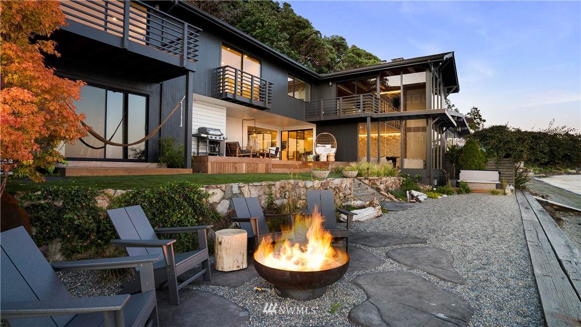 12051 30th Avenue - Photo 1