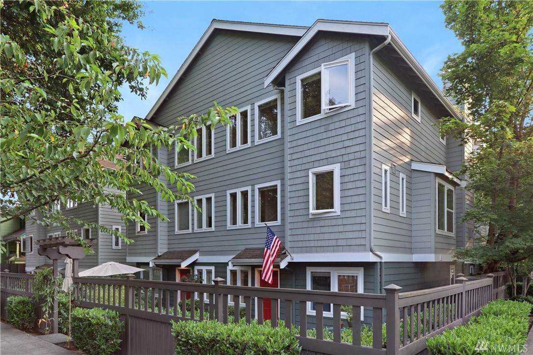 201 27th Avenue - Photo 1