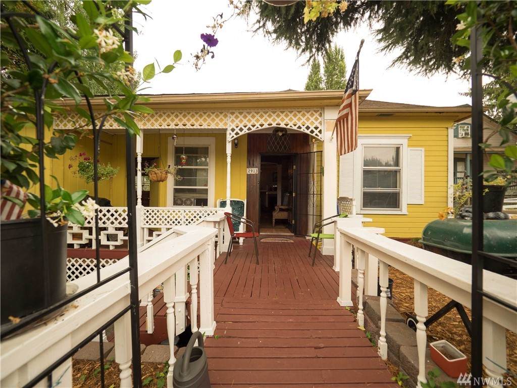 Porter Street - Photo 1