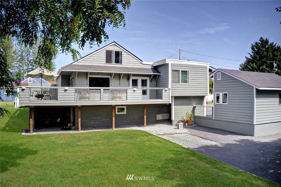 920 76th Avenue Ct - Photo 1