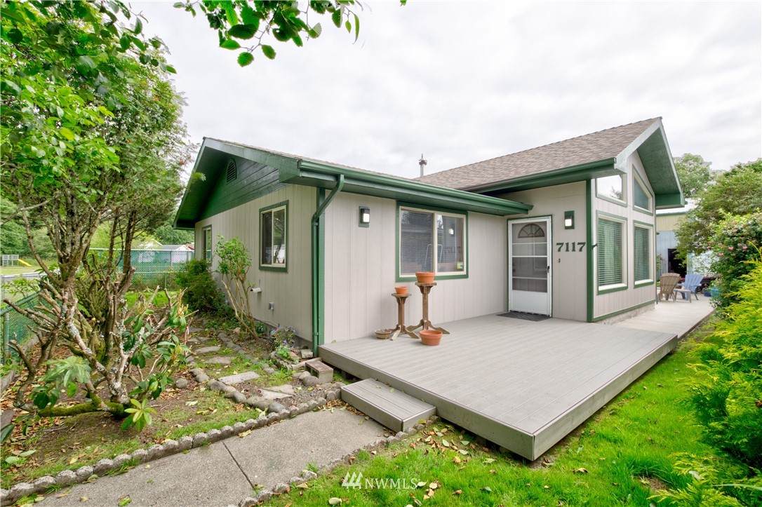 7117 Scarboro Lane - Photo 1