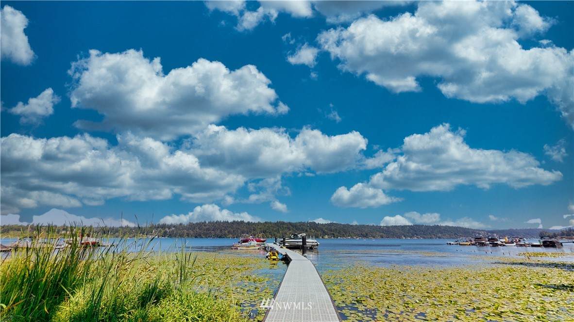 4050 Lake Sammamish Parkway - Photo 1
