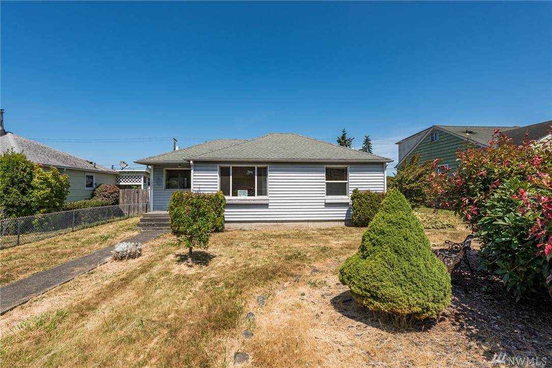 1227 Georgiana Street - Photo 1