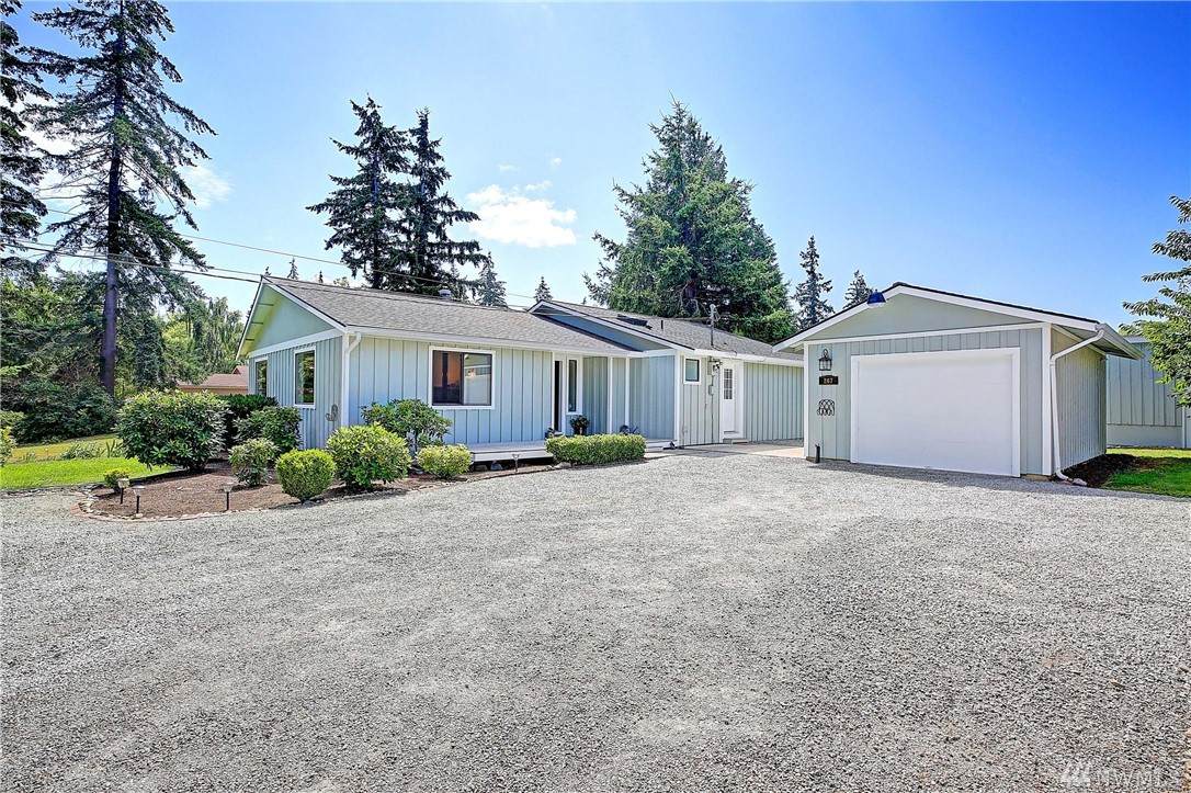 267 Dundee Drive - Photo 1