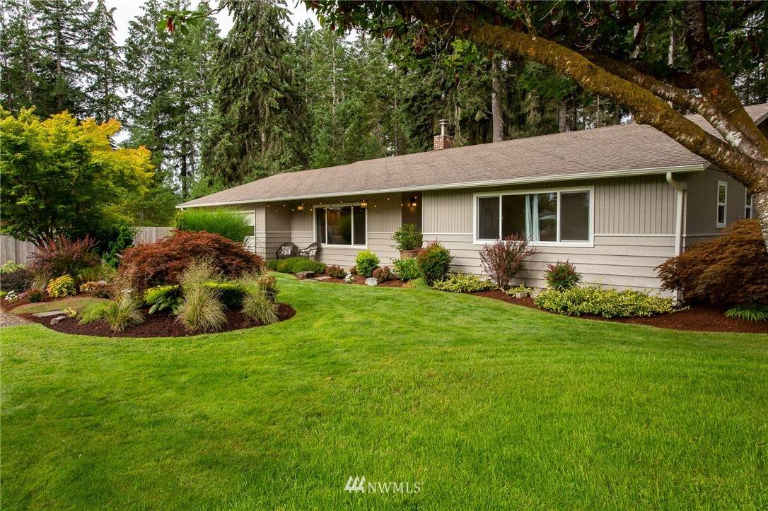 253 Boardwalk Road - Photo 1
