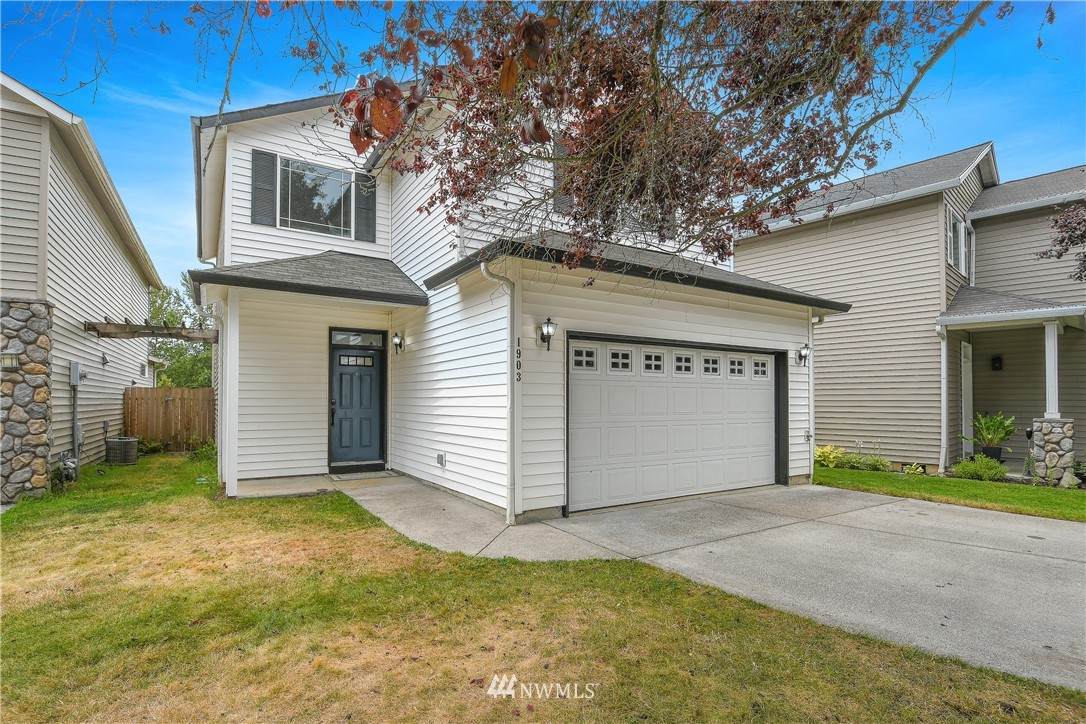 1903 6 Street - Photo 1