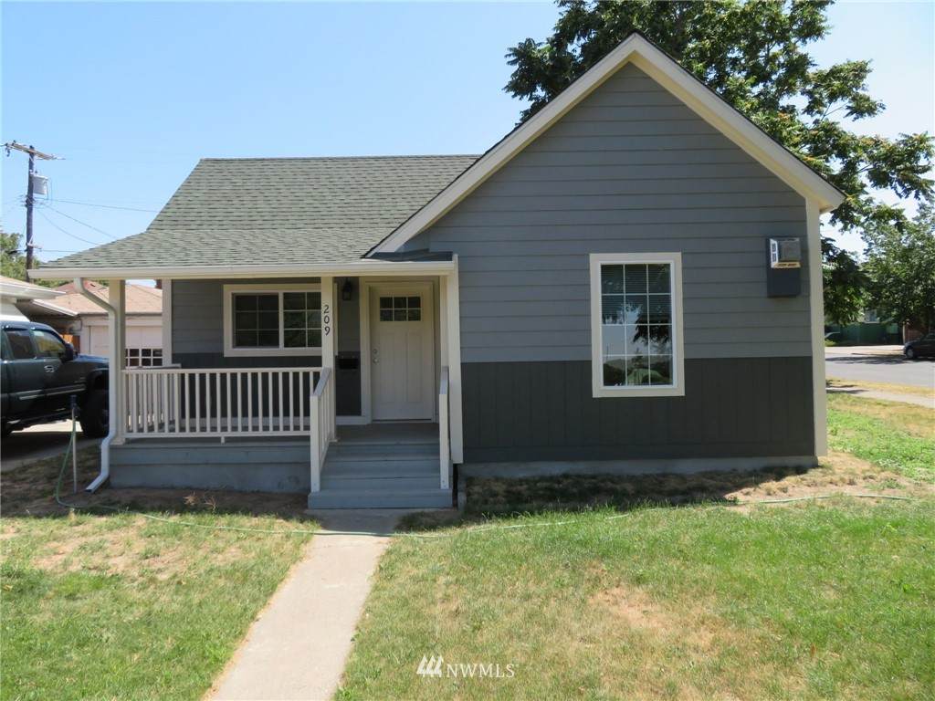 209 5th Avenue - Photo 1