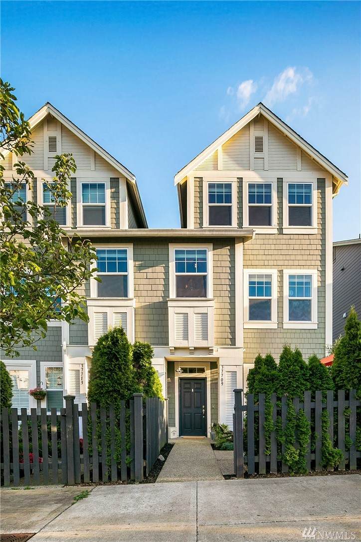 37709 Fury St - Photo 1