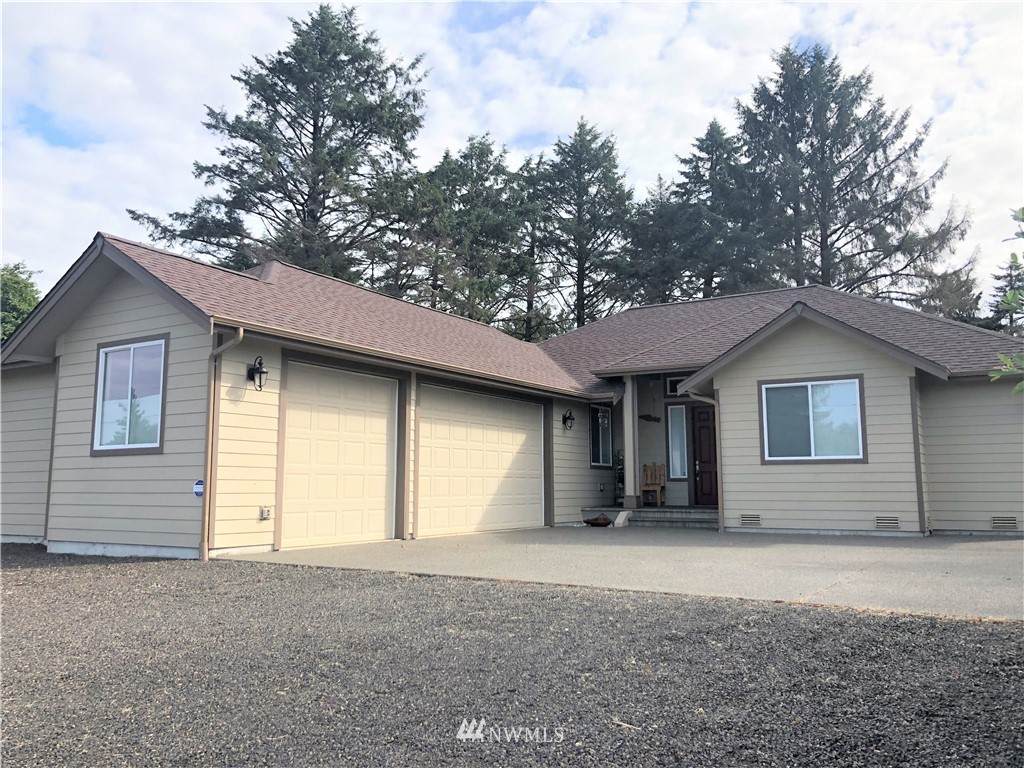 104 Canal Drive - Photo 1