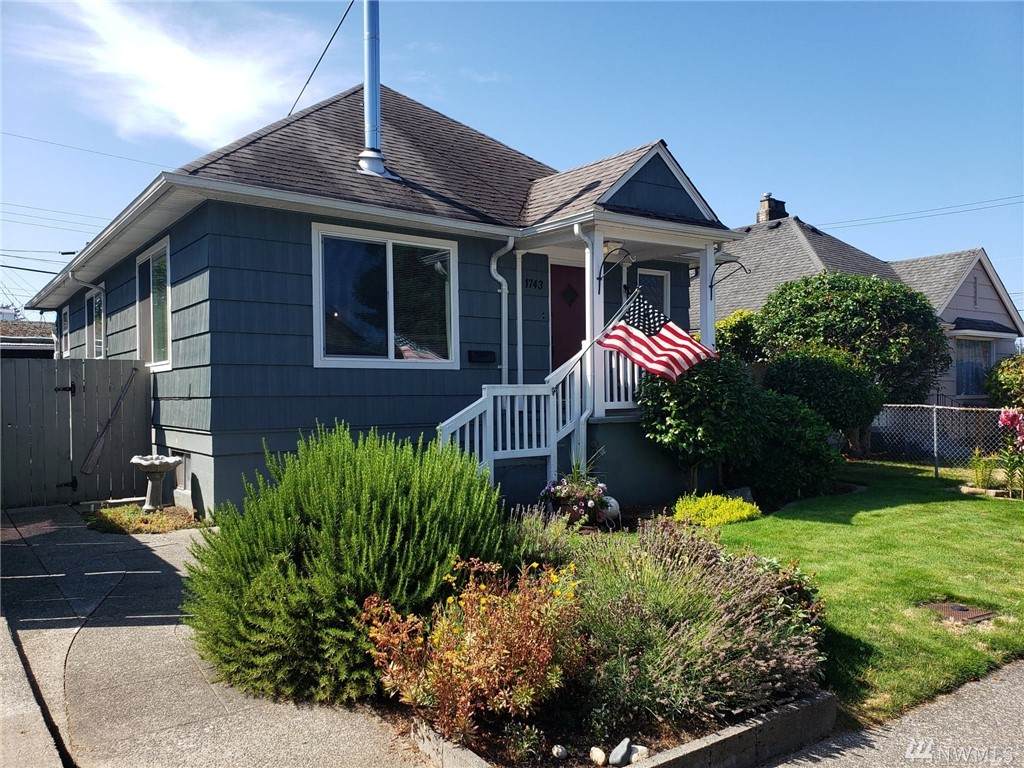 1743 4th Street - Photo 1