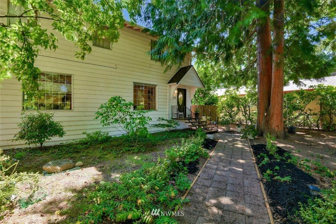 705 195th Street - Photo 1