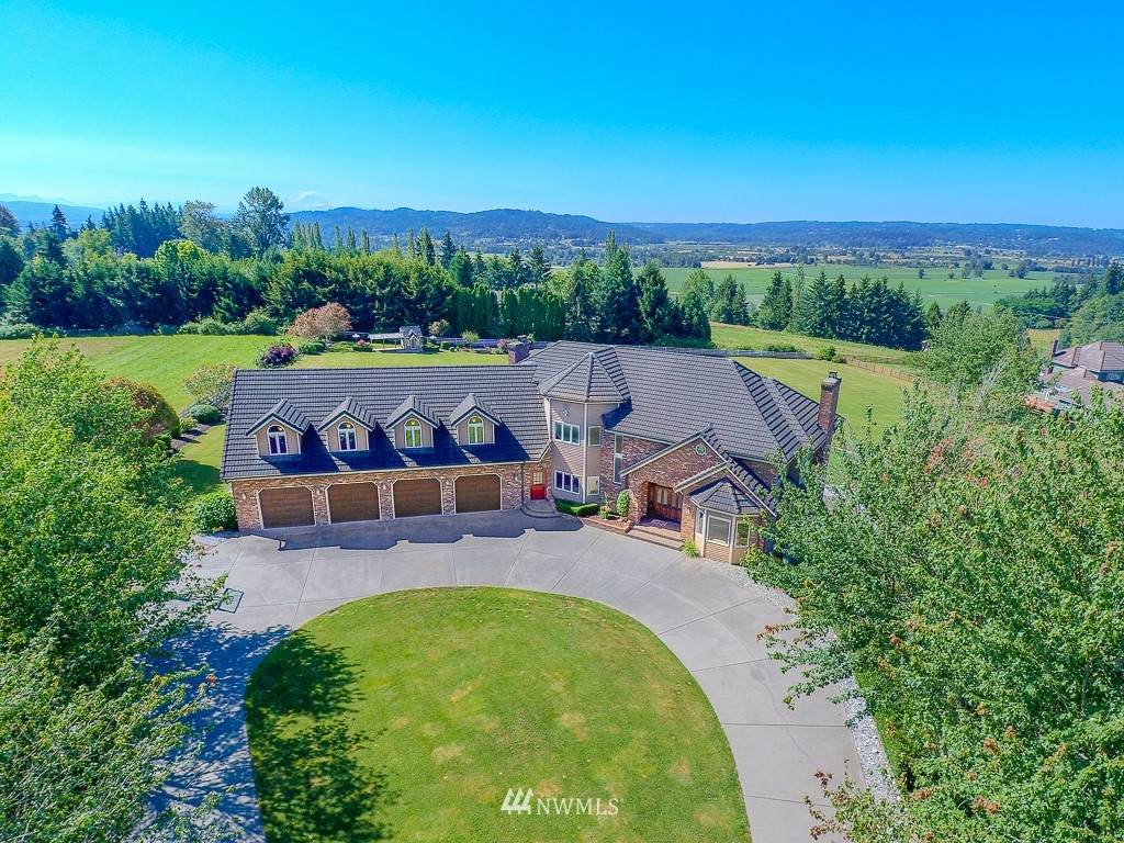 13332 84th Street - Photo 1