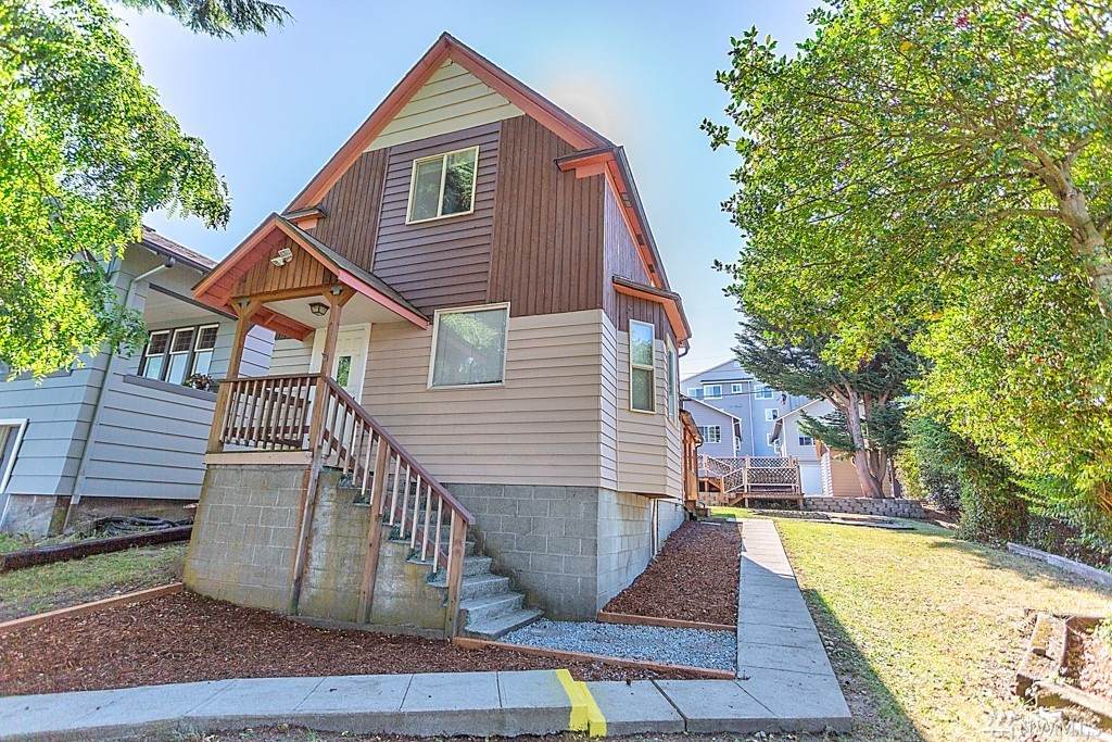 3724 Rucker Avenue - Photo 1