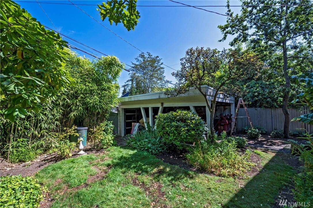 1206 61st Street - Photo 1