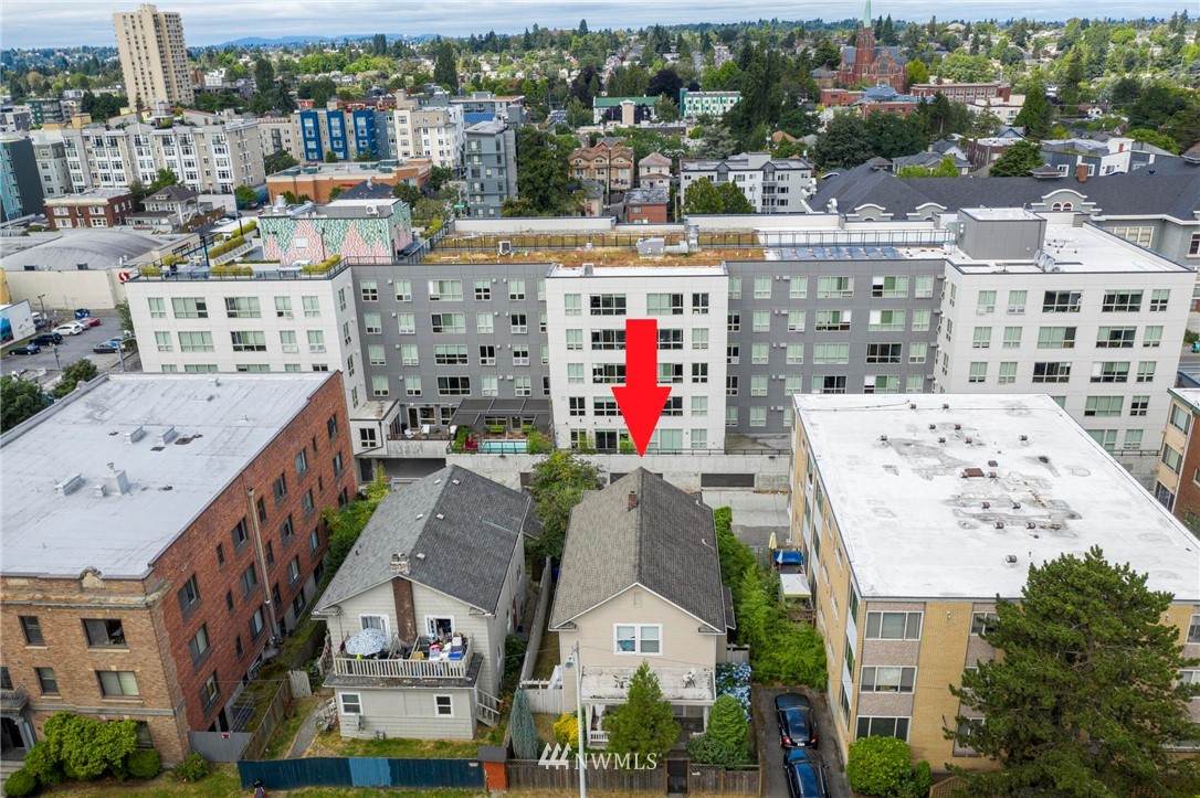 5015 15th Avenue - Photo 1