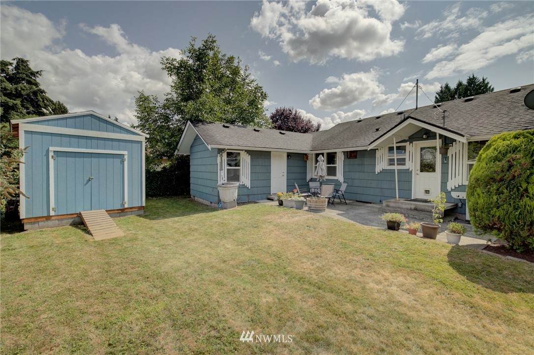 3104 6th Street - Photo 1