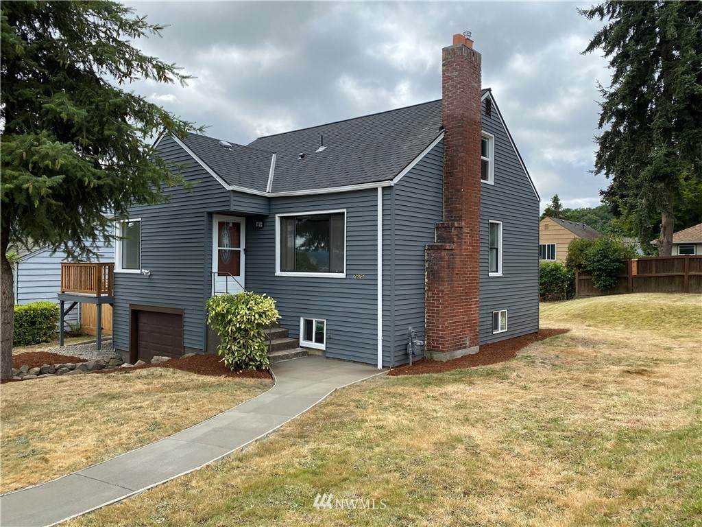 7825 113th Street - Photo 1