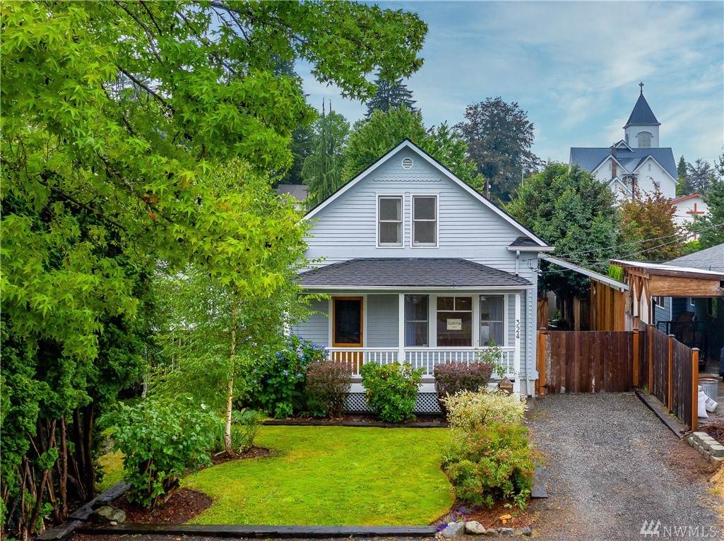 324 Glen Avenue - Photo 1