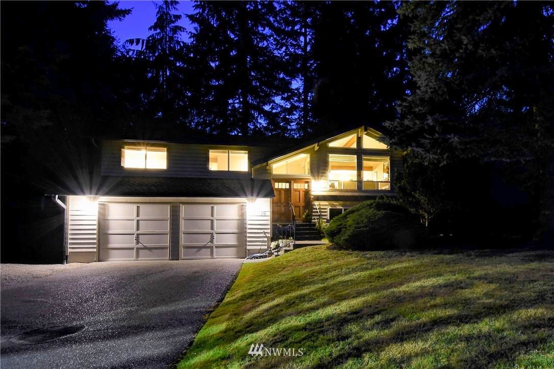 18716 25th Avenue - Photo 1