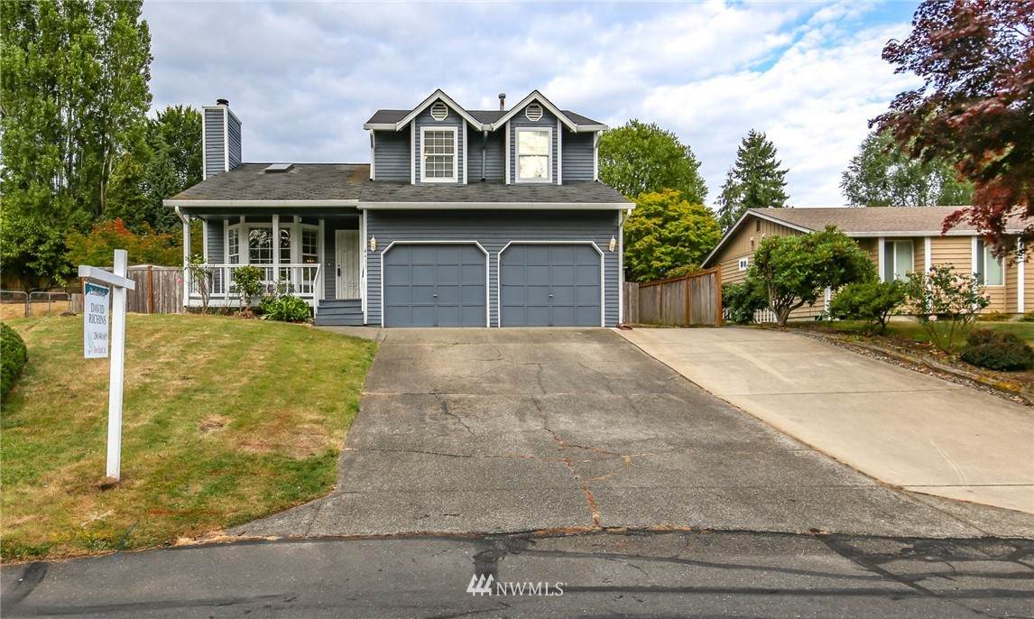 4611 82nd Avenue - Photo 1
