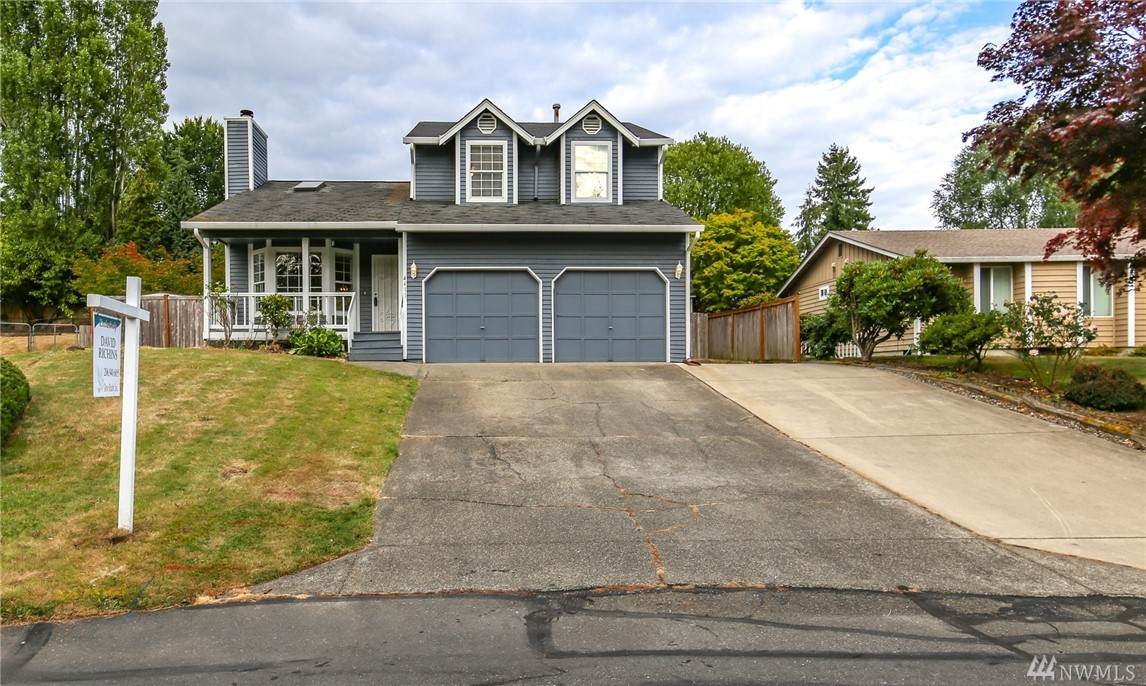 4611 82nd Avenue - Photo 1