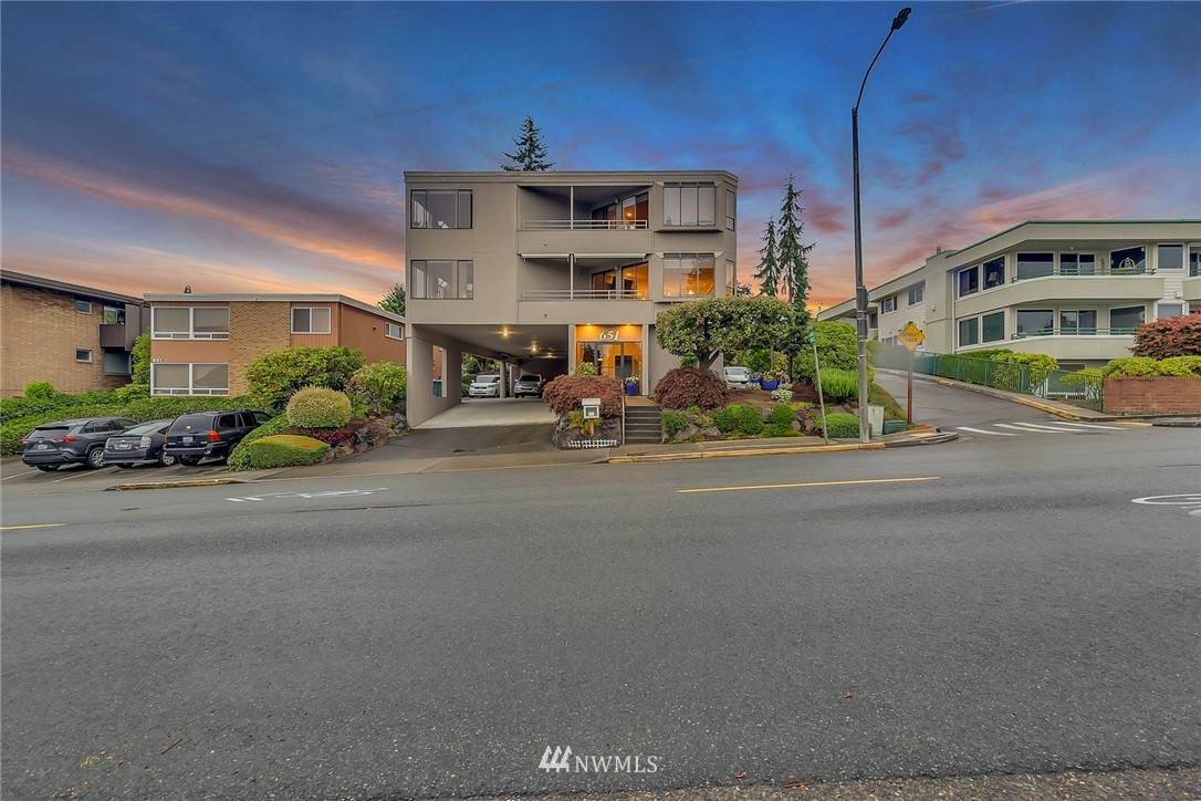 651 5th Avenue - Photo 1