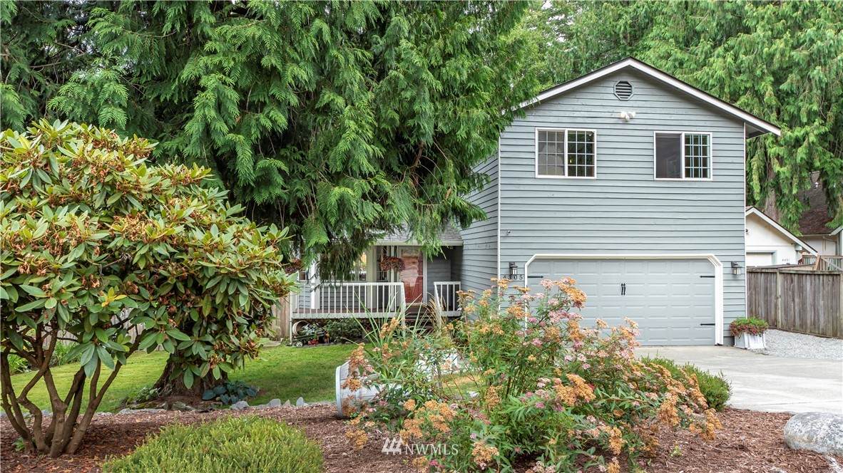 4305 Lakeridge Drive - Photo 1