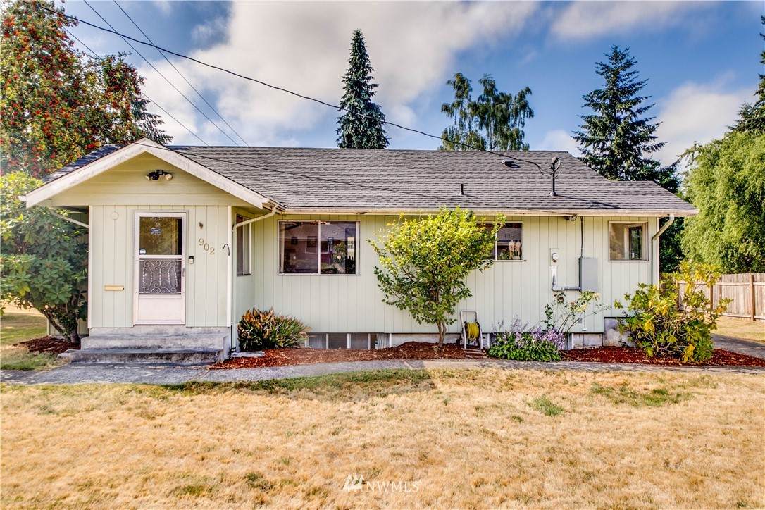 902 Mullen Street - Photo 1