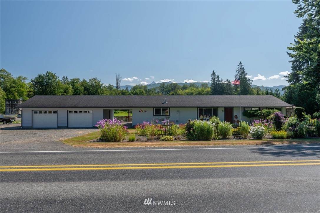 2022 Valley Highway - Photo 1