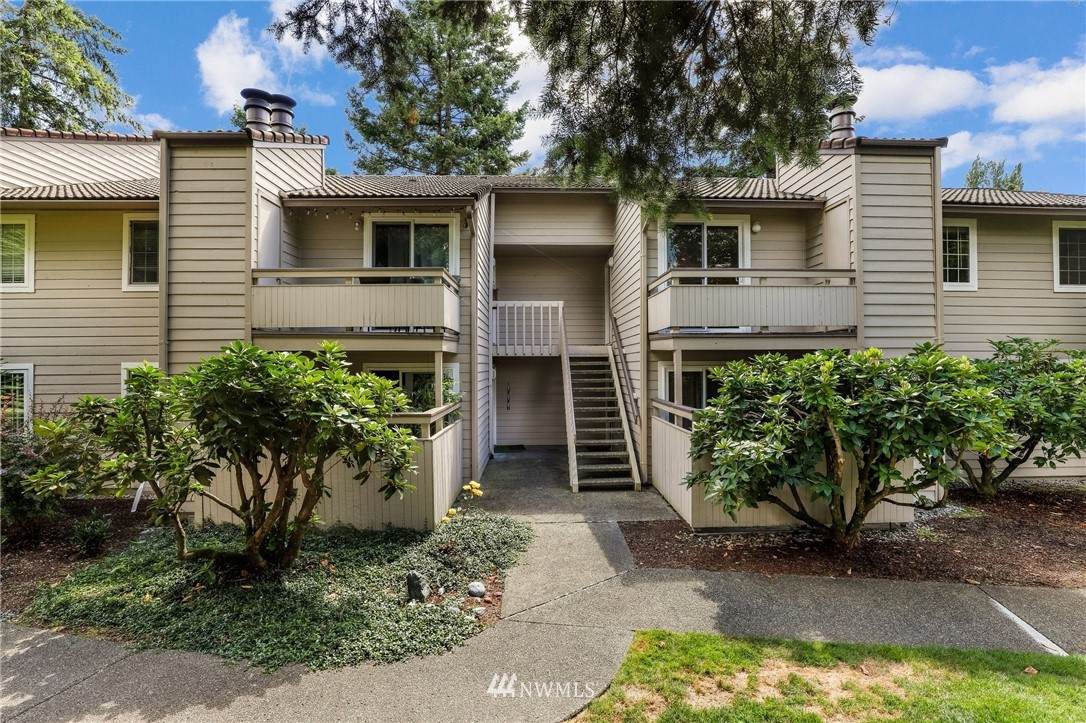 14200 171st Street - Photo 1