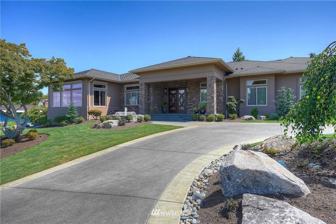 3803 Soundview Drive - Photo 1