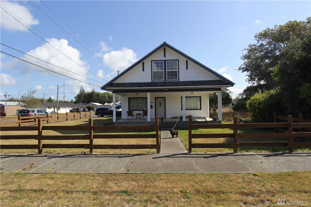 805 3rd Street - Photo 1