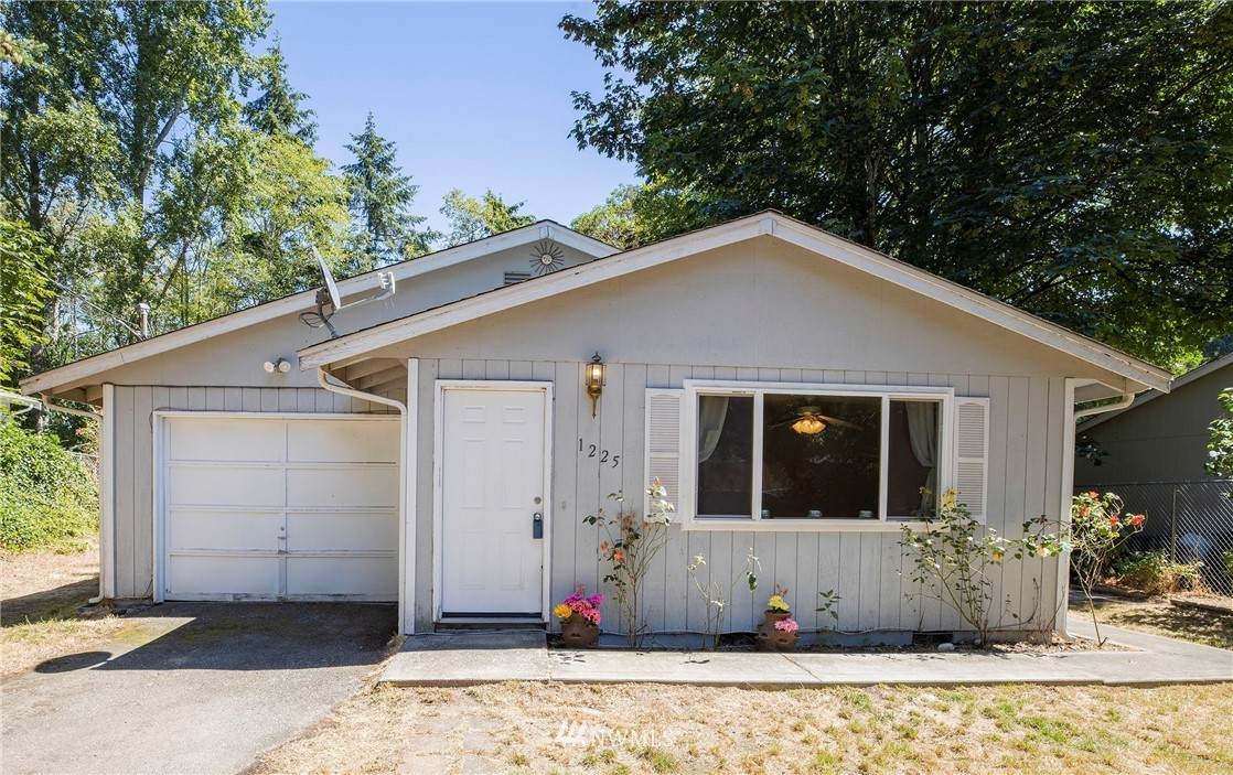 1225 Nebraska Street - Photo 1
