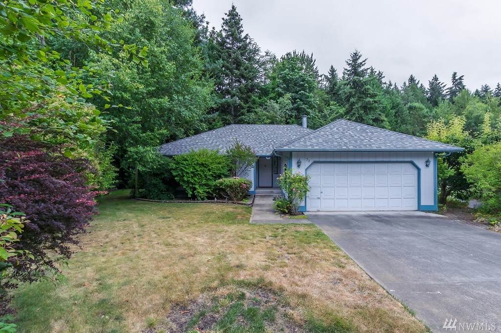 72 19th Avenue Ct - Photo 1