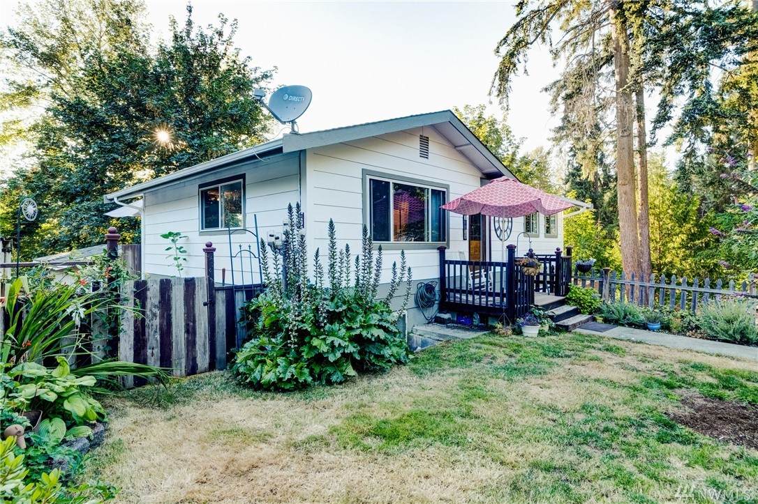 13210 112th Avenue Ct - Photo 1