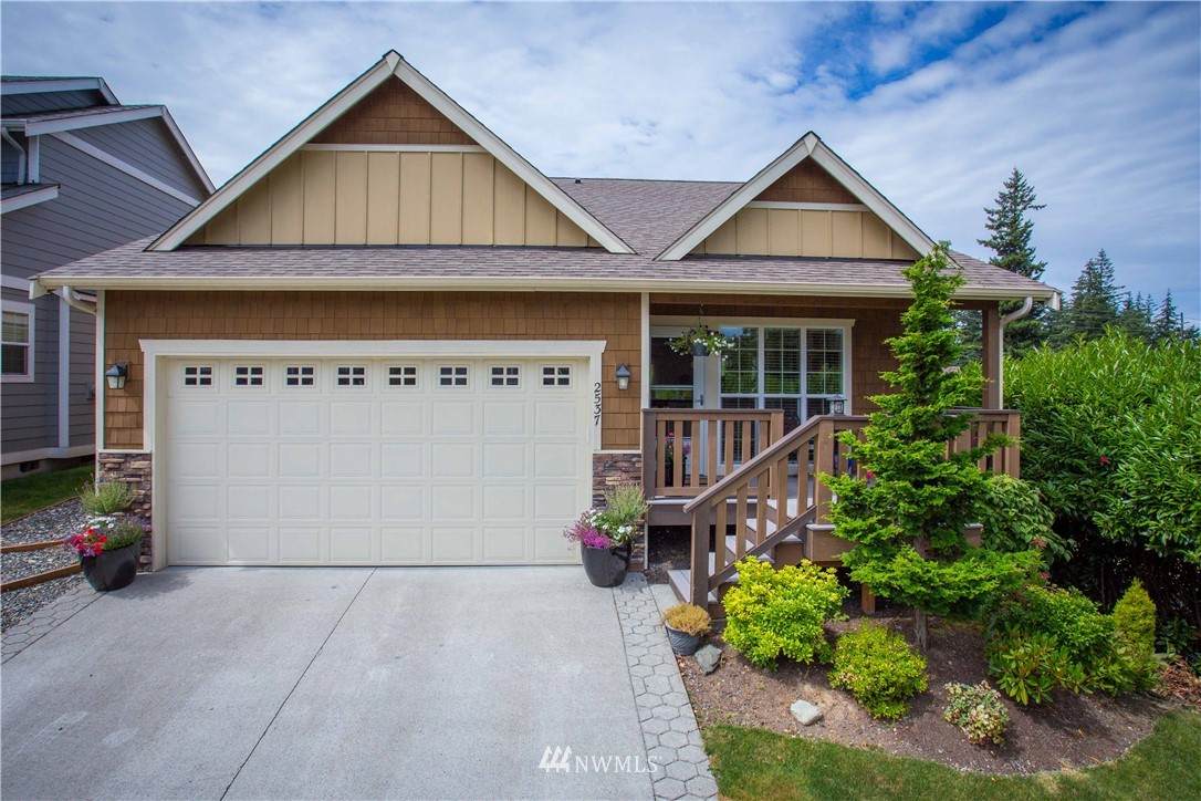 2537 Hewlett Court - Photo 1