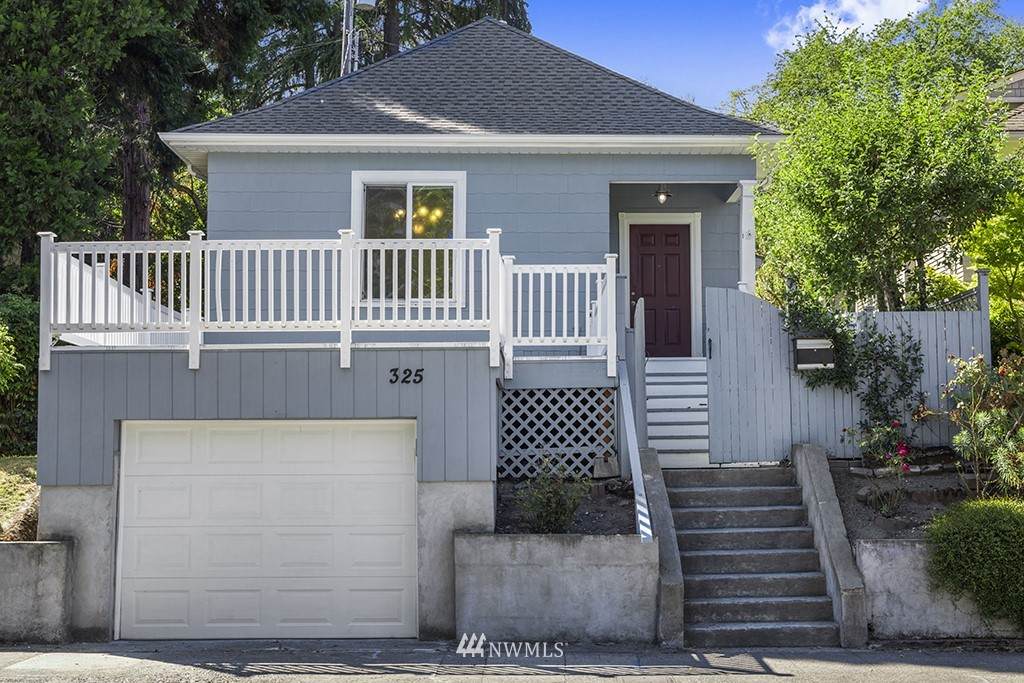 325 19th Avenue - Photo 1