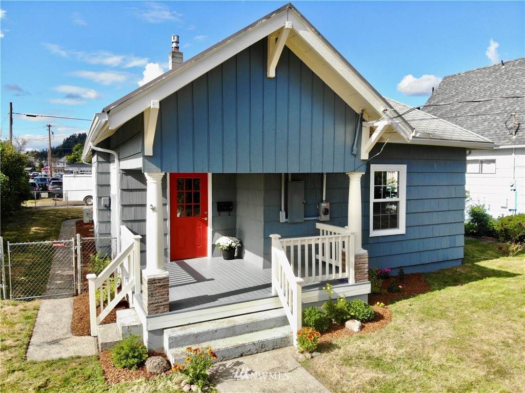 277 Lewis Street - Photo 1