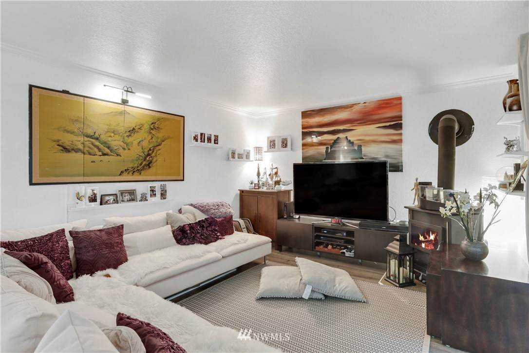 25732 115th Avenue - Photo 1