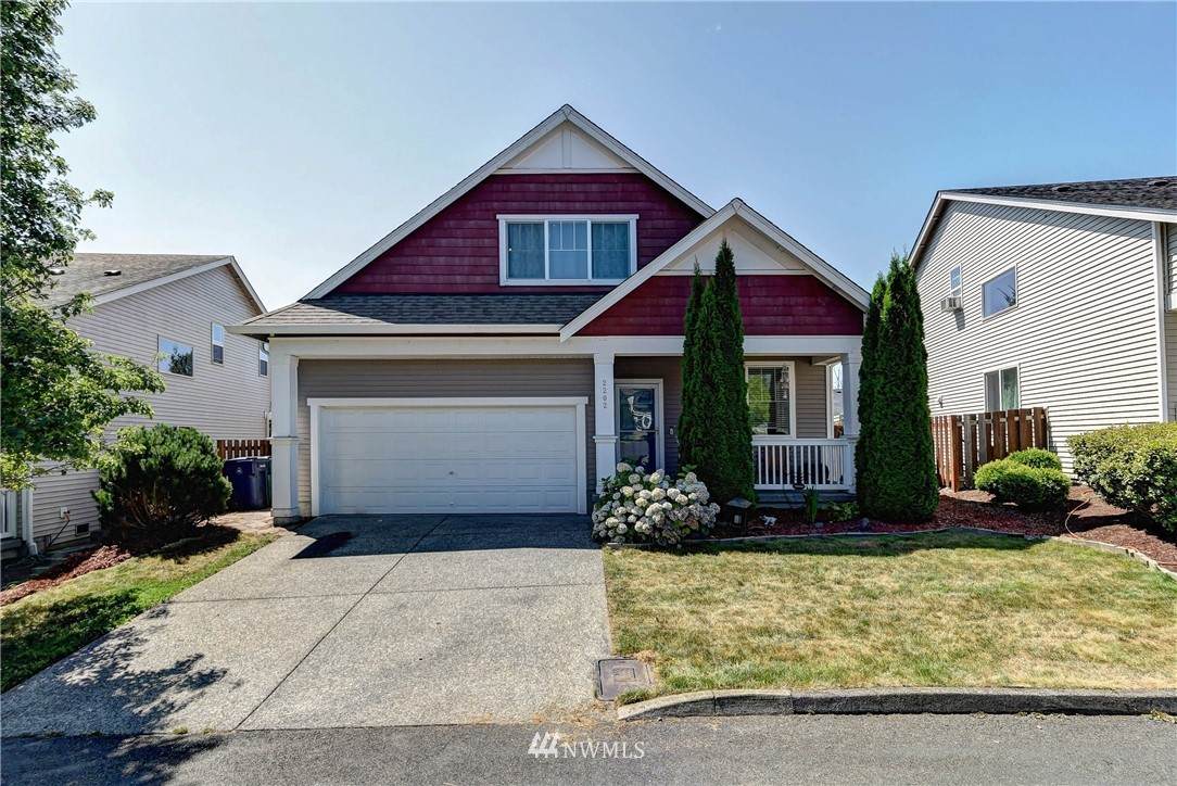 2202 87th Drive - Photo 1