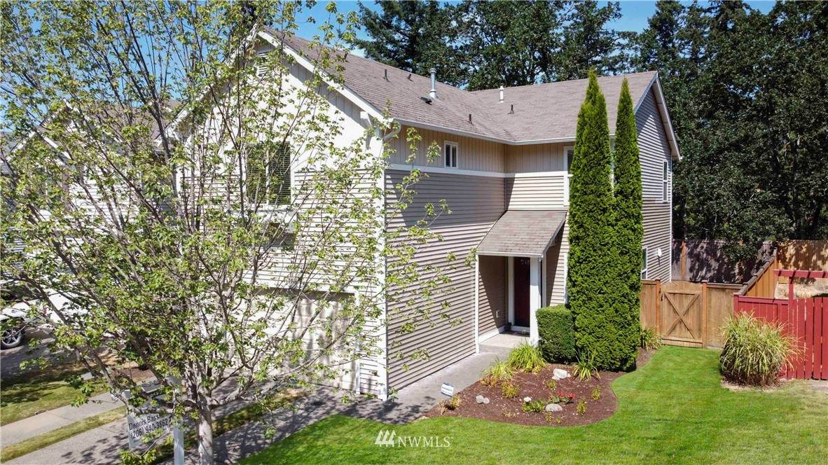 5113 203rd Street Ct - Photo 1