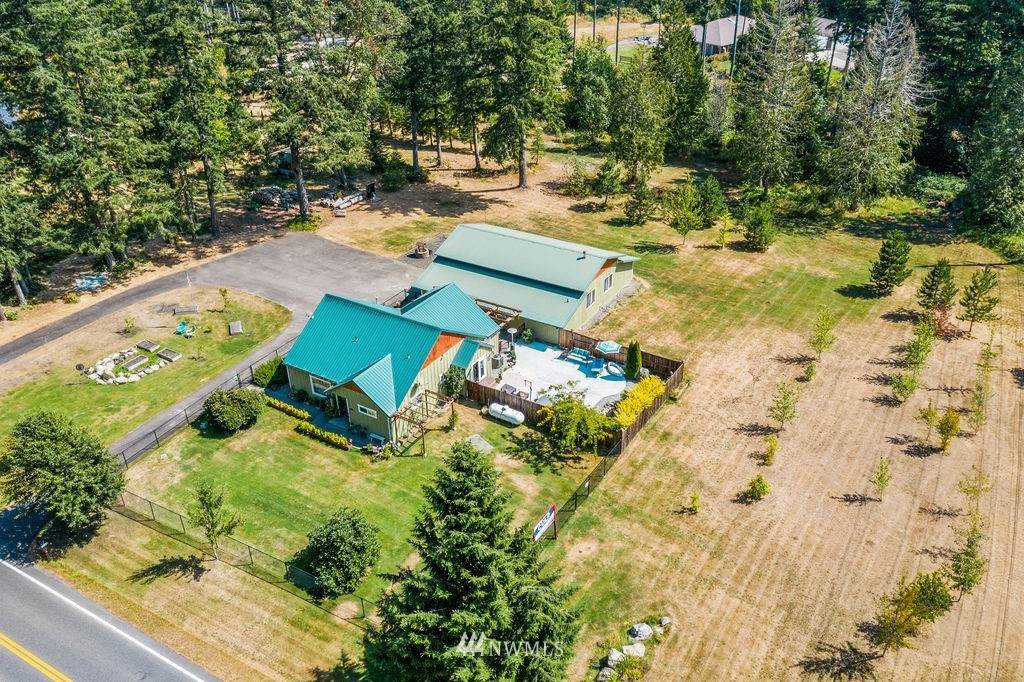 6348 Johnson Point Road - Photo 1
