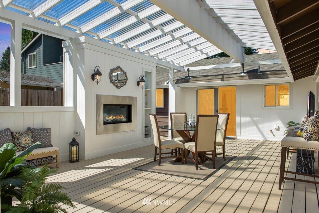 15512 74th Avenue - Photo 1