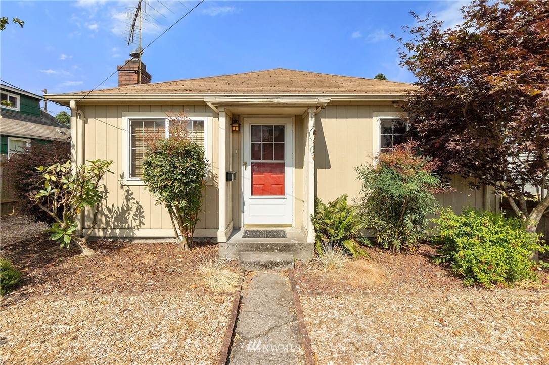 1213 3rd Avenue - Photo 1