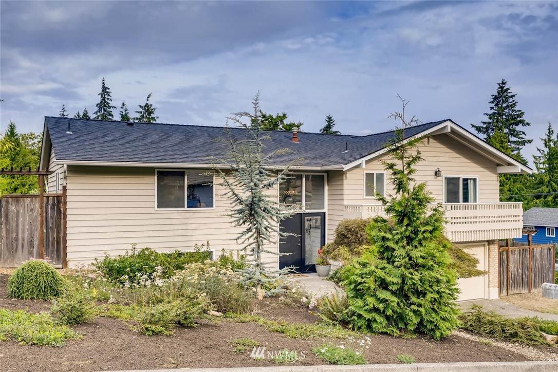 17804 Burke Place - Photo 1