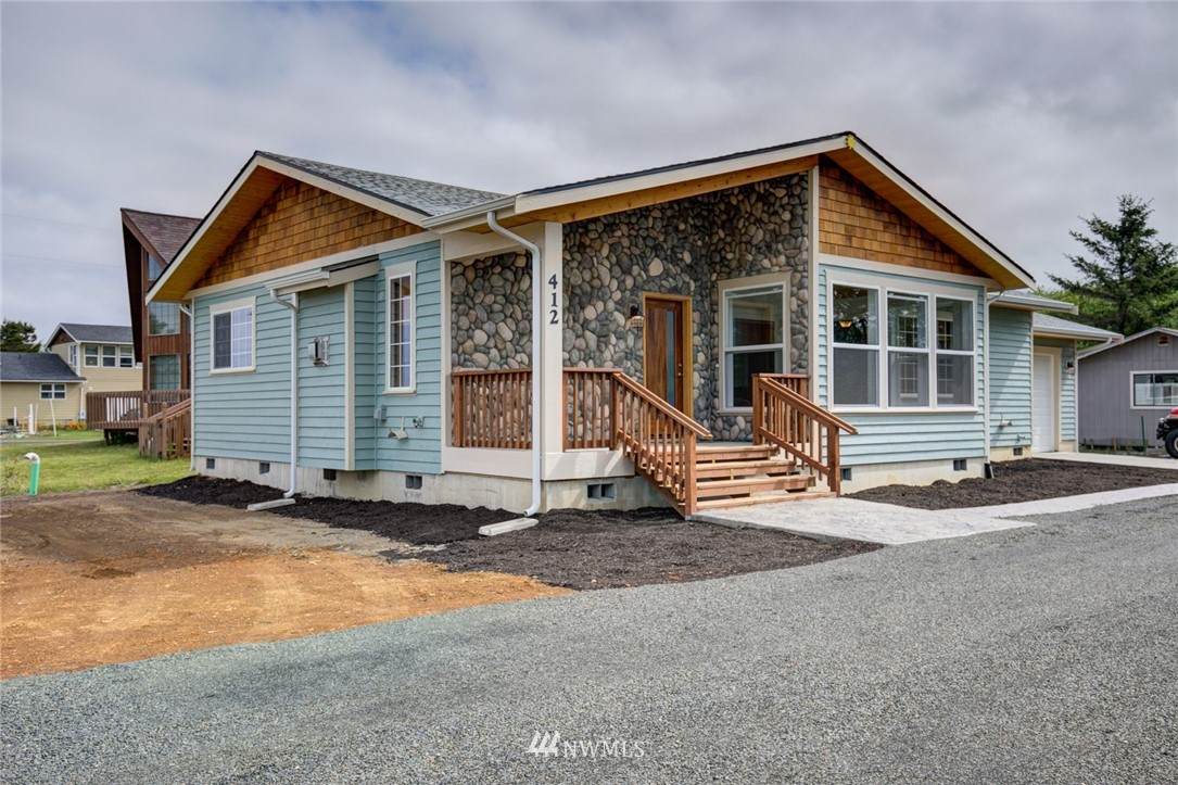 554 Ocean Shores Boulevard - Photo 1